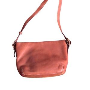 Coach British tan soft leather mini bag with hang tag clean no stains